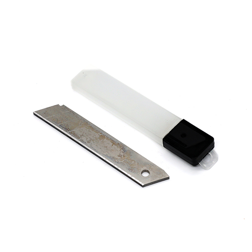 TİYƏ DİVAR KAĞIZI BIÇAĞI ÜÇÜN 0.4 MM AB12